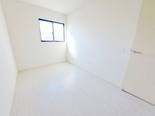 尼崎市武庫町３丁目　新築一戸建て　２期　３号棟