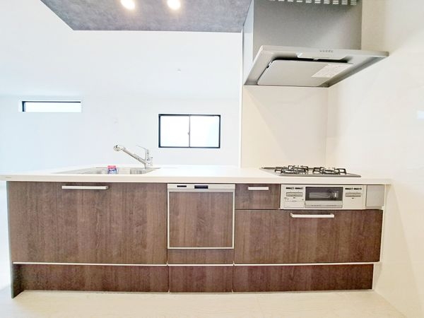 尼崎市武庫町３丁目　新築一戸建て　２期　３号棟