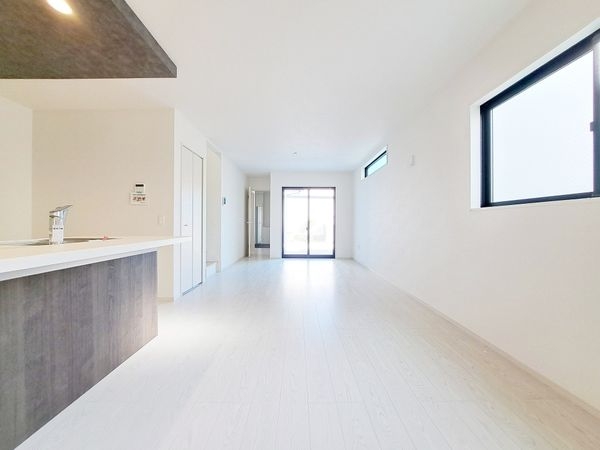 尼崎市武庫町３丁目　新築一戸建て　２期　３号棟