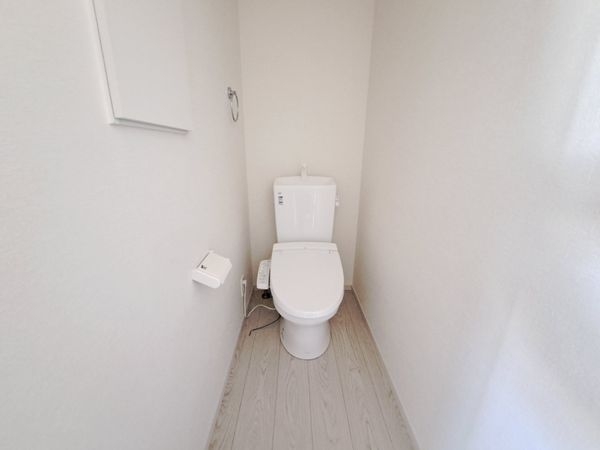 尼崎市武庫町３丁目　新築一戸建て　２期　２号棟