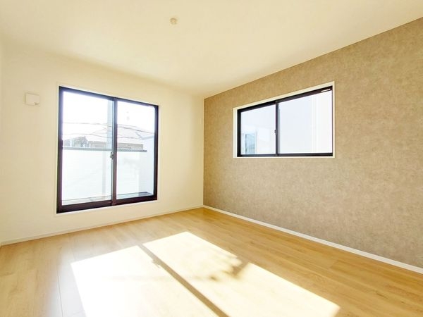 尼崎市武庫町３丁目　新築一戸建て　２期　１号棟