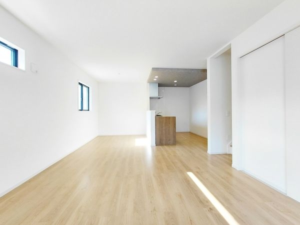 尼崎市武庫町３丁目　新築一戸建て　２期　１号棟