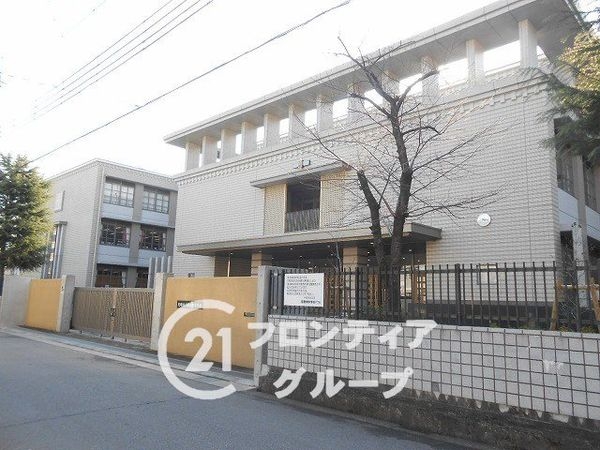 尼崎市戸ノ内町３丁目　新築一戸建て　第１１期　１号棟(尼崎市立園田東中学校)