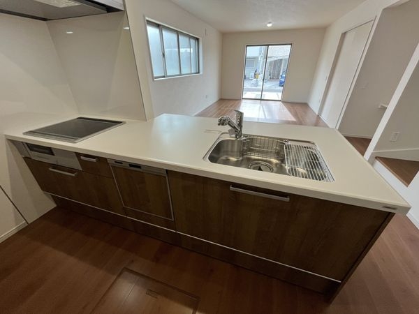 尼崎市食満３丁目　新築一戸建て　２期　全１区画