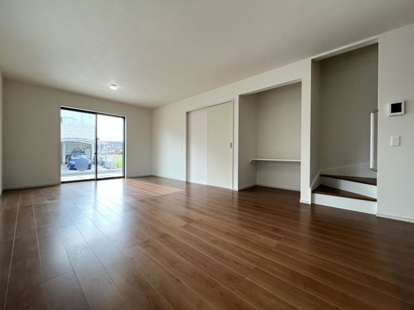 尼崎市食満３丁目　新築一戸建て　２期　全１区画