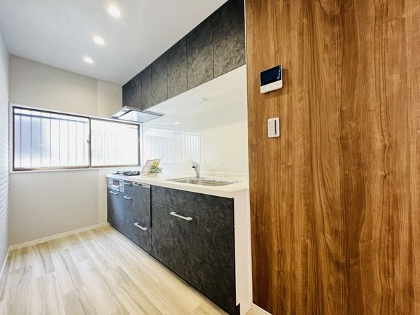 尼崎市東難波町４丁目の中古一戸建て
