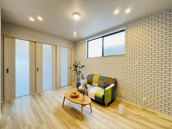 尼崎市東難波町４丁目　中古一戸建て
