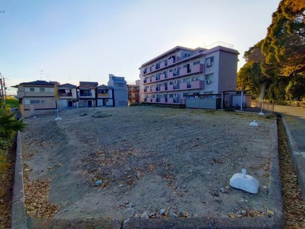 尼崎市東園田町１丁目　新築一戸建て　3期　1号棟