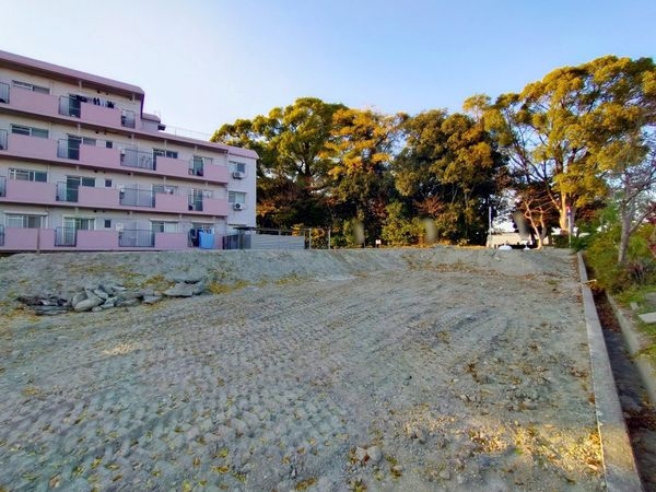 尼崎市東園田町１丁目　新築一戸建て　3期　２号棟