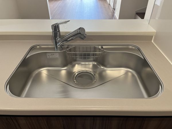 尼崎市常松１丁目　新築一戸建て　３期　３号棟