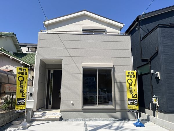 尼崎市常松１丁目　新築一戸建て　３期　１号棟