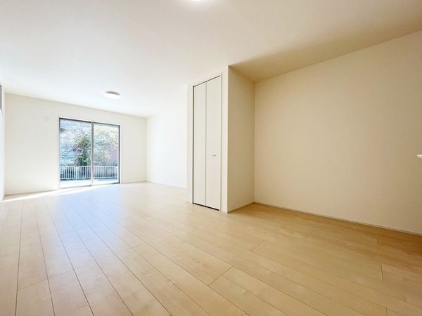 尼崎市常松１丁目　新築一戸建て　３期　１号棟