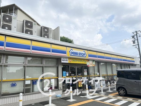 尼崎市食満６丁目　新築一戸建て　３期　全１区画(ミニストップ尼崎口田中店)