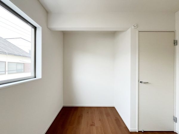 宝塚市小浜４丁目　新築一戸建て　１期　２号棟