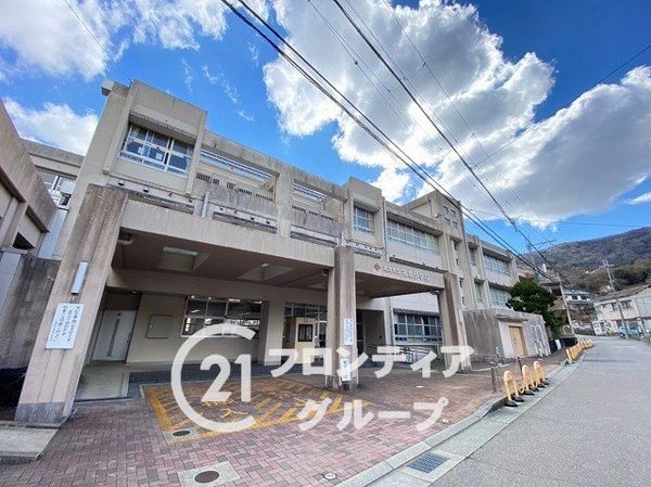 西宮市名塩さくら台１丁目の中古一戸建て(西宮市立名塩小学校)