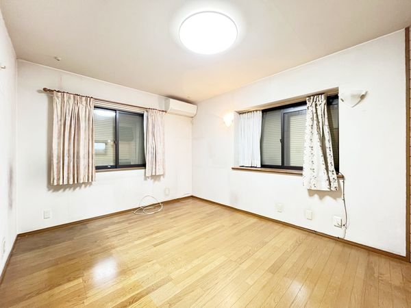尼崎市菜切山町の中古一戸建て