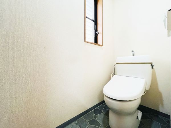 西宮市分銅町の中古一戸建て
