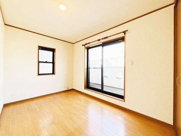 西宮市分銅町の中古一戸建て
