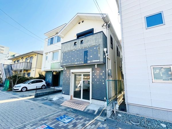 西宮市分銅町　中古一戸建て