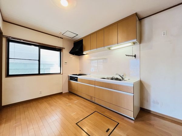 西宮市分銅町の中古一戸建て