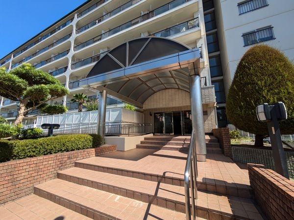 シティー逆瀬川　中古マンション