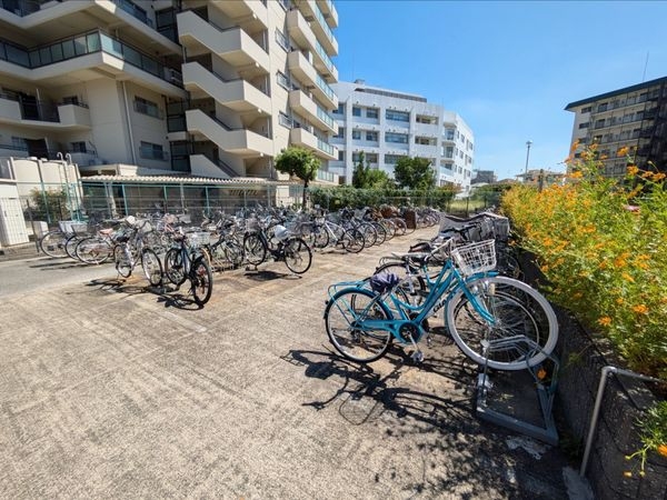 シティー逆瀬川　中古マンション