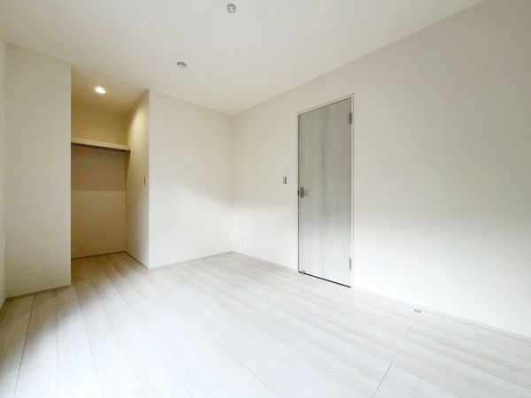 尼崎市武庫之荘５丁目　新築一戸建て　３期　全１区画