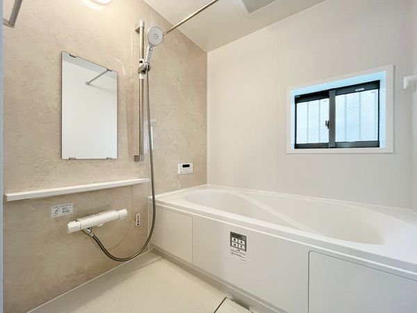 尼崎市西難波町４丁目　新築一戸建て　A号棟