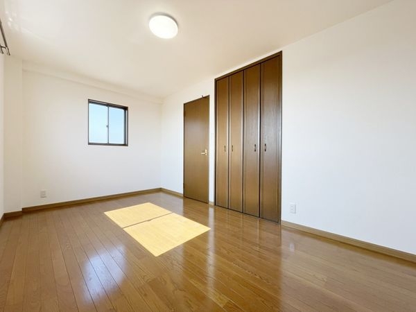 尼崎市東園田町６丁目の中古一戸建て