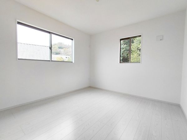 宝塚市花屋敷つつじガ丘　新築一戸建て　１期　１号棟