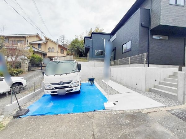 宝塚市花屋敷つつじガ丘　新築一戸建て　１期　１号棟