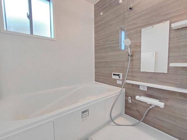 宝塚市花屋敷つつじガ丘　新築一戸建て　１期　１号棟