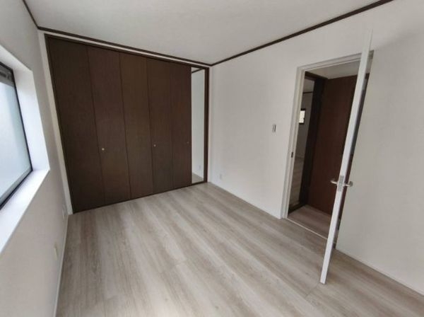 尼崎市武庫元町１丁目の中古一戸建て