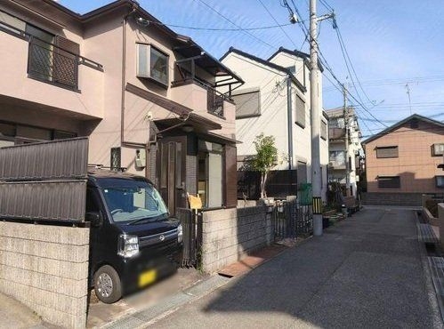 尼崎市武庫元町１丁目の中古一戸建て