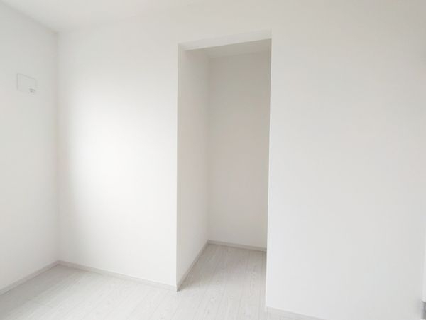 宝塚市花屋敷つつじガ丘　新築一戸建て　１期　2号棟