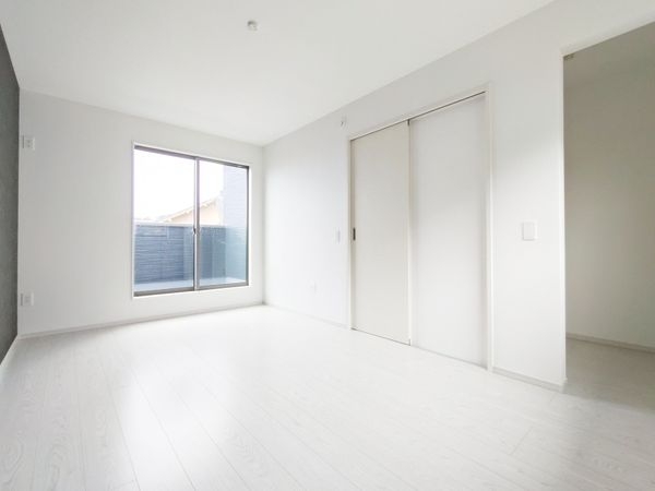 宝塚市花屋敷つつじガ丘　新築一戸建て　１期　2号棟