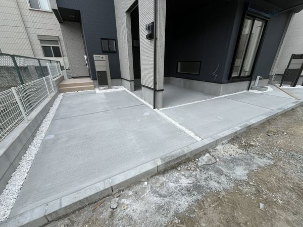 西宮市浜甲子園２丁目　新築一戸建て　１号棟