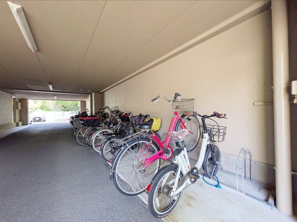 愛宕山ビューハイツ　中古マンション