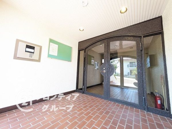ロイヤルヴィラ苦楽園２号棟　中古マンション