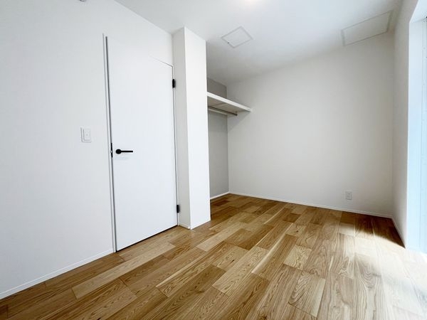 宝塚市末成町　新築一戸建て　全１区画