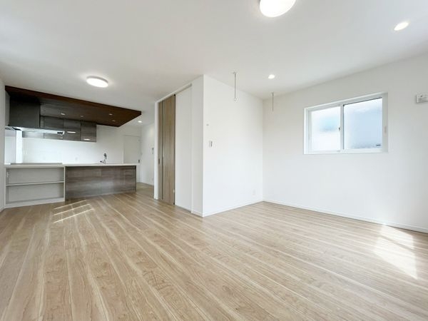 尼崎市西昆陽３丁目　新築一戸建て　全１区画
