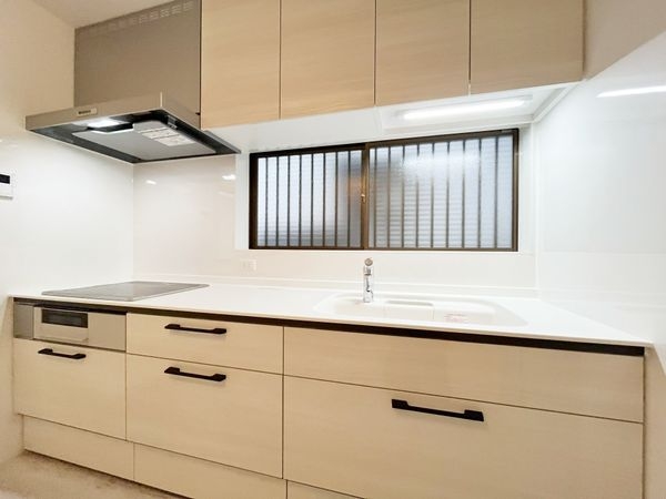 西宮市小松南町２丁目の中古一戸建て