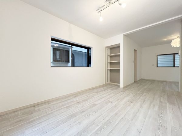 西宮市小松南町２丁目の中古一戸建て