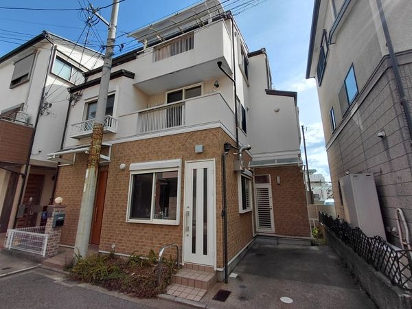 西宮市里中町２丁目の中古一戸建て