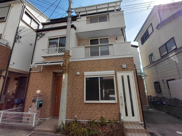 西宮市里中町2丁目 中古一戸建て