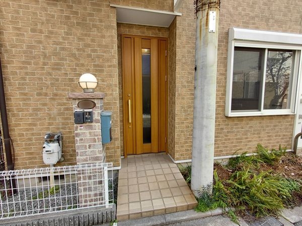 西宮市里中町２丁目の中古一戸建て
