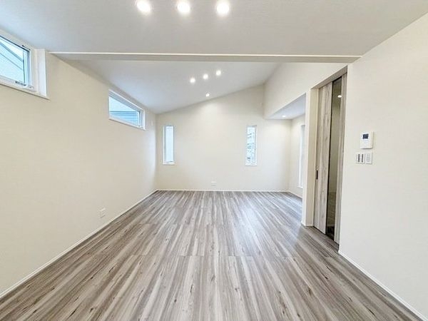 西宮市南甲子園２丁目　新築一戸建て　第10　C号地