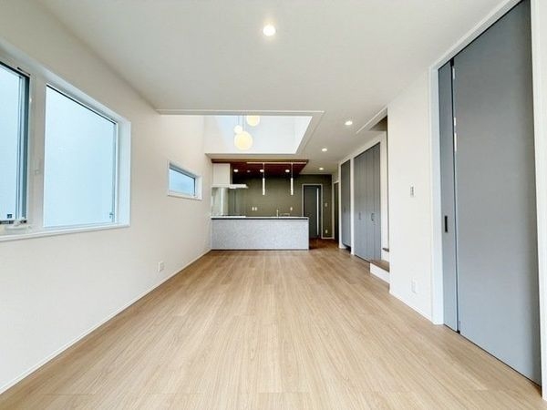 西宮市浜甲子園１丁目　新築一戸建て　第７　A号棟