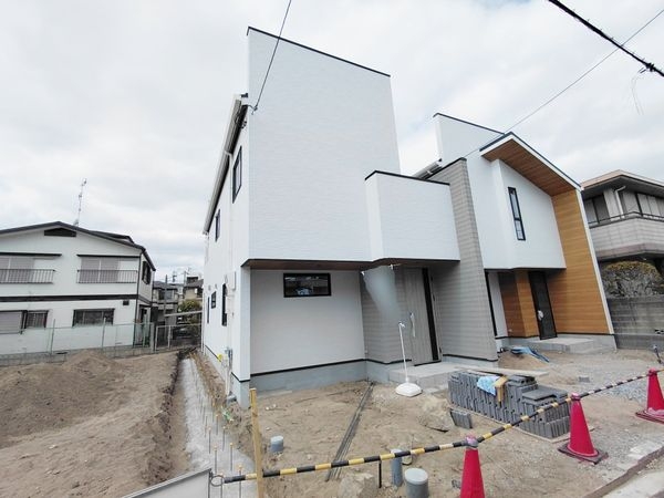 西宮市浜甲子園１丁目　新築一戸建て　第７　B号棟