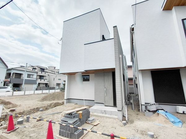 西宮市浜甲子園１丁目　新築一戸建て　第７　B号棟